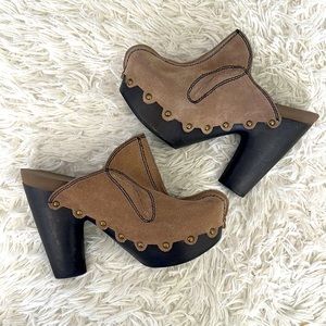 Flogg Suede Platforms Clogs Mules Size 8